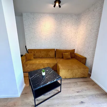 Appartement Nagelneues Stadtglanz *