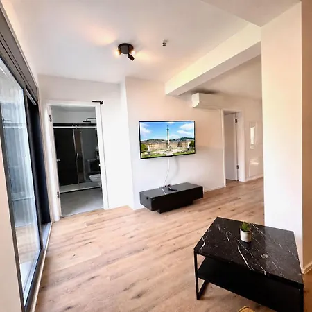 Appartement Nagelneues Stadtglanz *